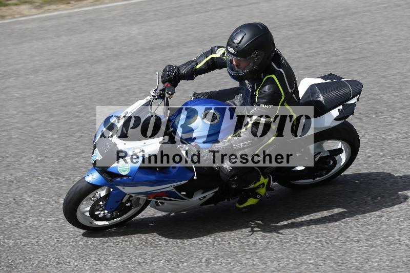 /09 19.04.2026  Caremotion get faster ADR/Gruppe gruen/7